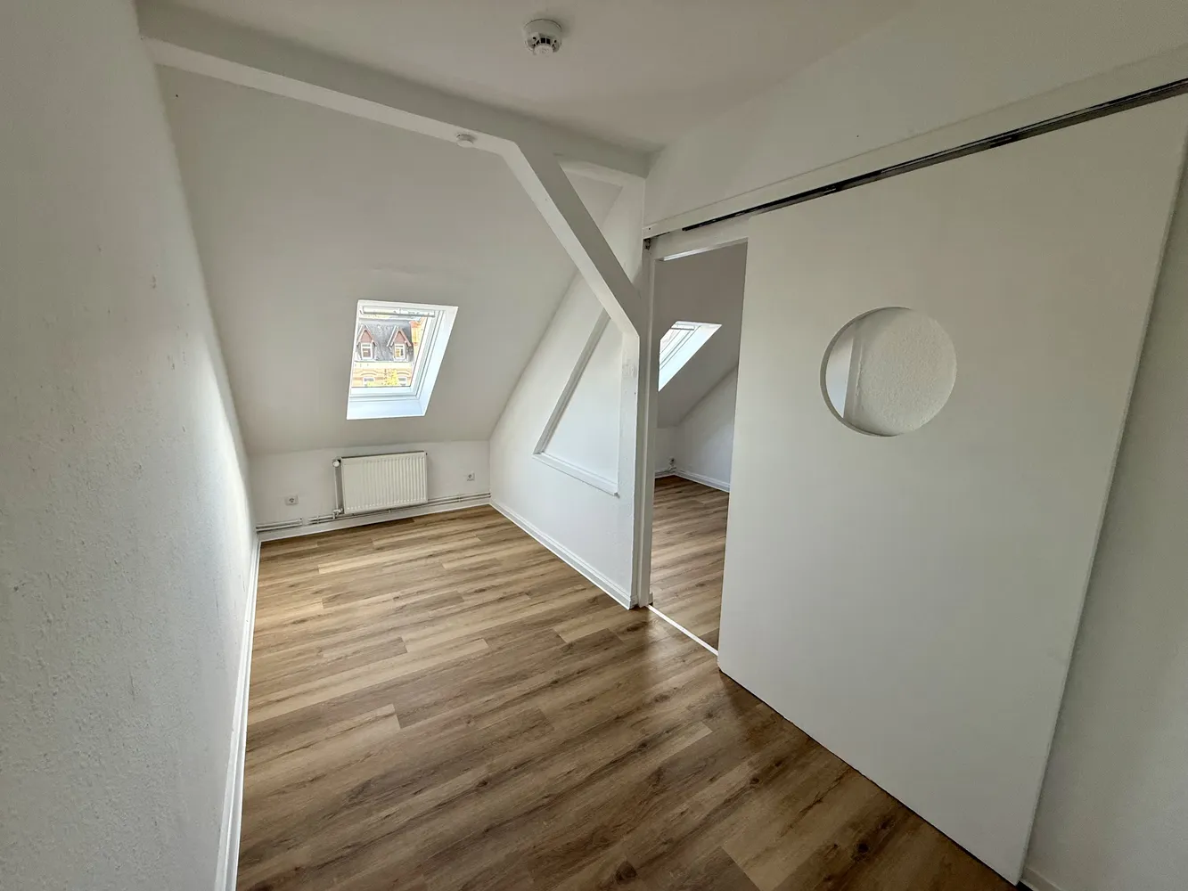 7 Zimmer Wohnung mit 150 m² in Kassel – Bild 4