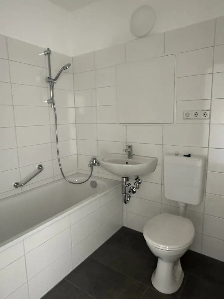 3 Zimmer Wohnung mit 64 m² in Dresden – Bild 3