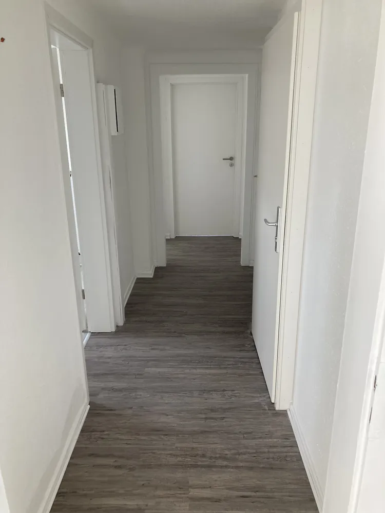 4 Zimmer Wohnung mit 95 m² in Saarbrücken – Bild 2