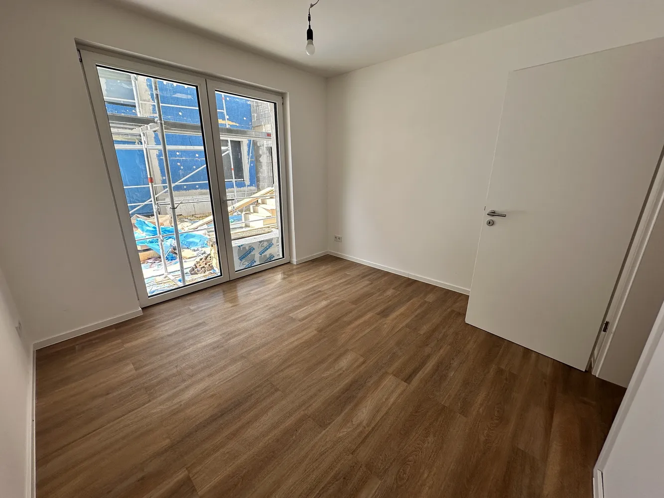 2 Zimmer Wohnung mit 76 m² in Neuwied – Bild 3