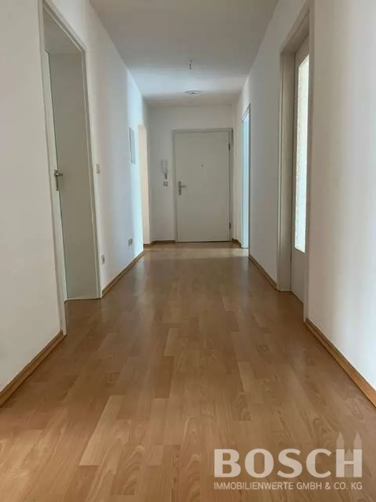 4 Zimmer Wohnung mit 96 m² in Magdeburg – Bild 2