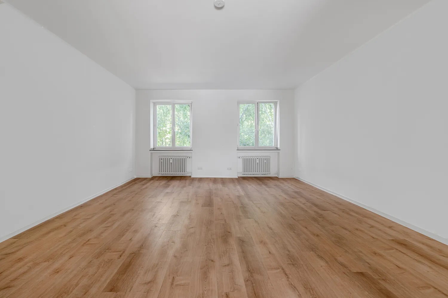 4 Zimmer Wohnung mit 110 m² in Düsseldorf – Bild 3