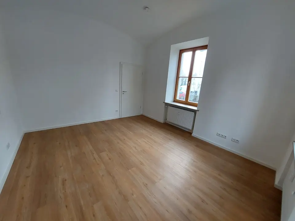 4 Zimmer Wohnung mit 137 m² in Straubing – Bild 8