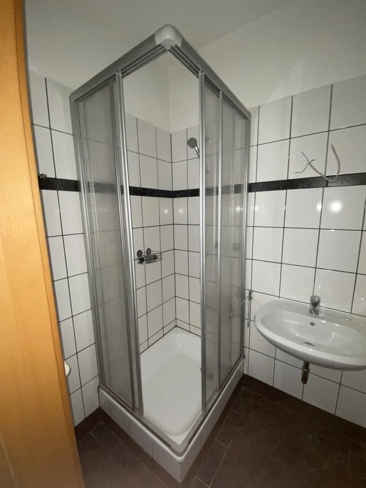 1 Zimmer Wohnung mit 35 m² in Halle (Saale) – Bild 7