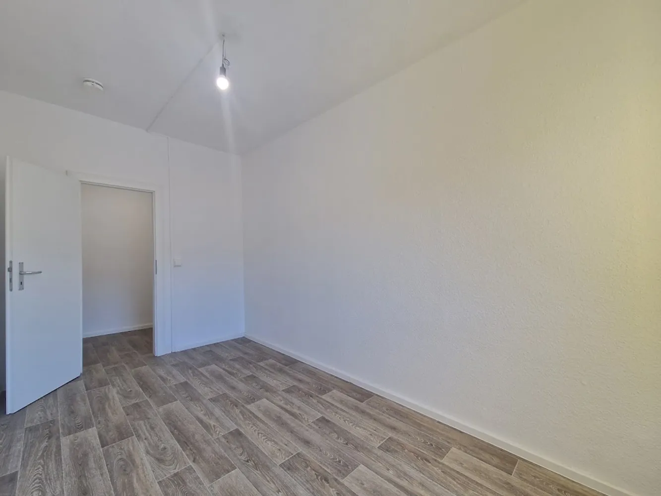 4 Zimmer Wohnung mit 77 m² in Dresden – Bild 3