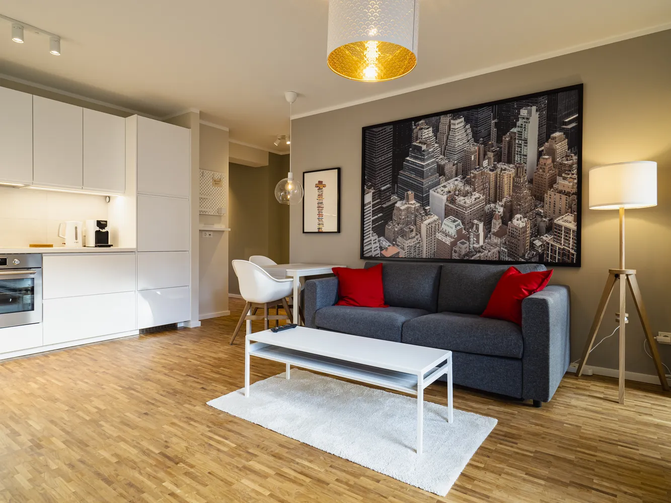 2 Zimmer Wohnung mit 58 m² in Frankfurt am Main – Bild 1