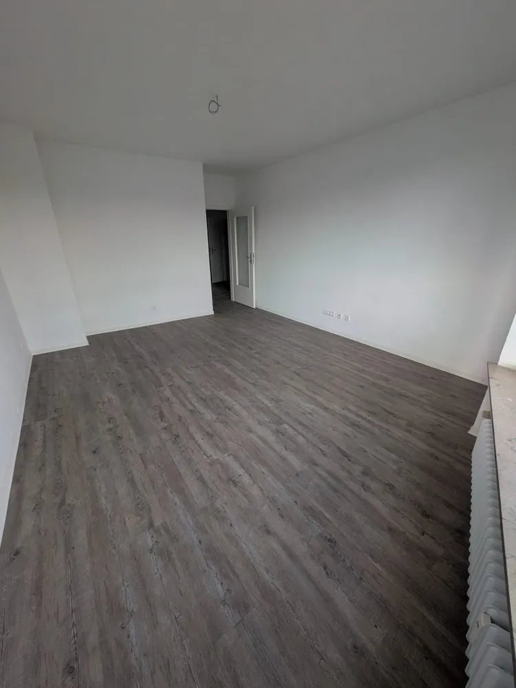 3 Zimmer Wohnung mit 77 m² in Düsseldorf – Bild 2