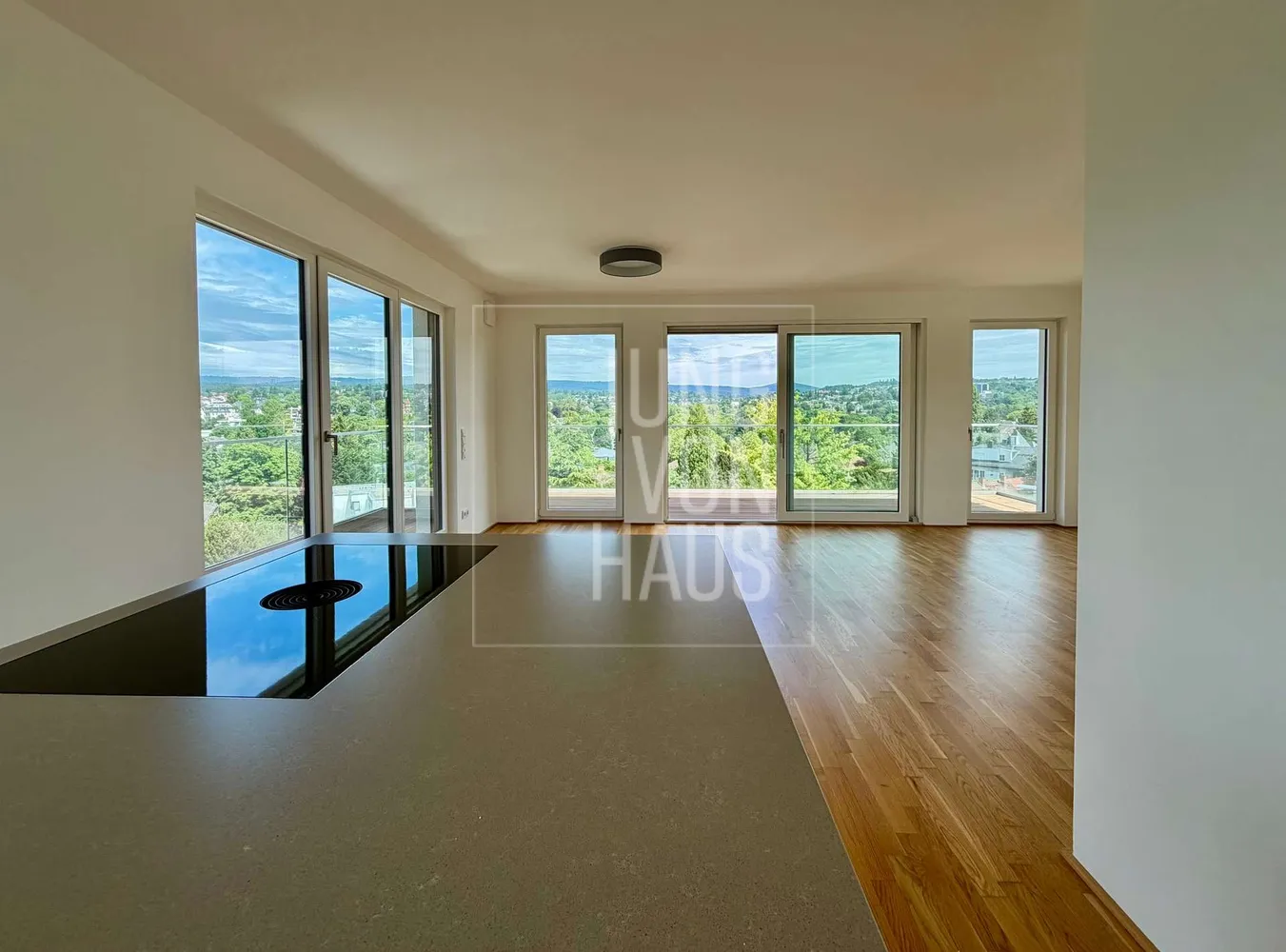 4 Zimmer Wohnung mit 173 m² in Wiesbaden – Bild 1