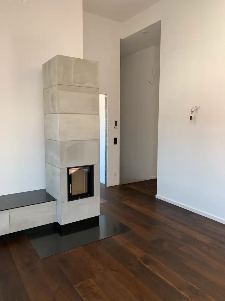 5 Zimmer Wohnung mit 137 m² in Frankfurt am Main – Bild 1