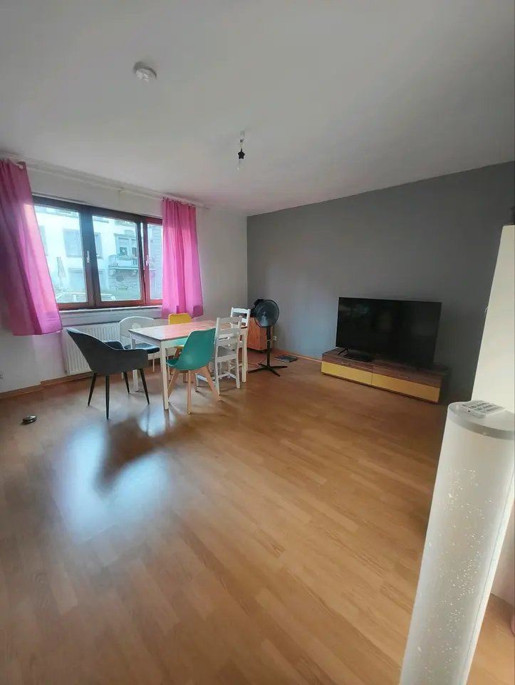 Shared room with 90 m² in Stuttgart – Photo 1