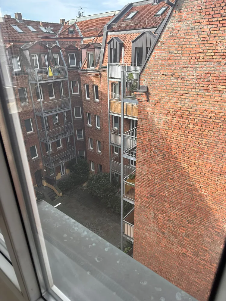 4 Zimmer Wohnung mit 80 m² in Nürnberg – Bild 2
