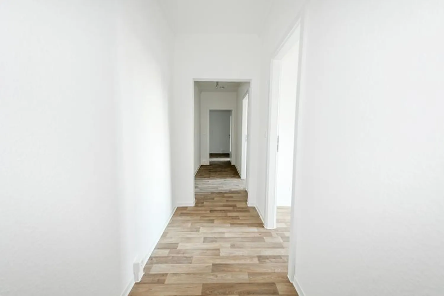 4 room apartment with 87 m² in Magdeburg – Photo 8