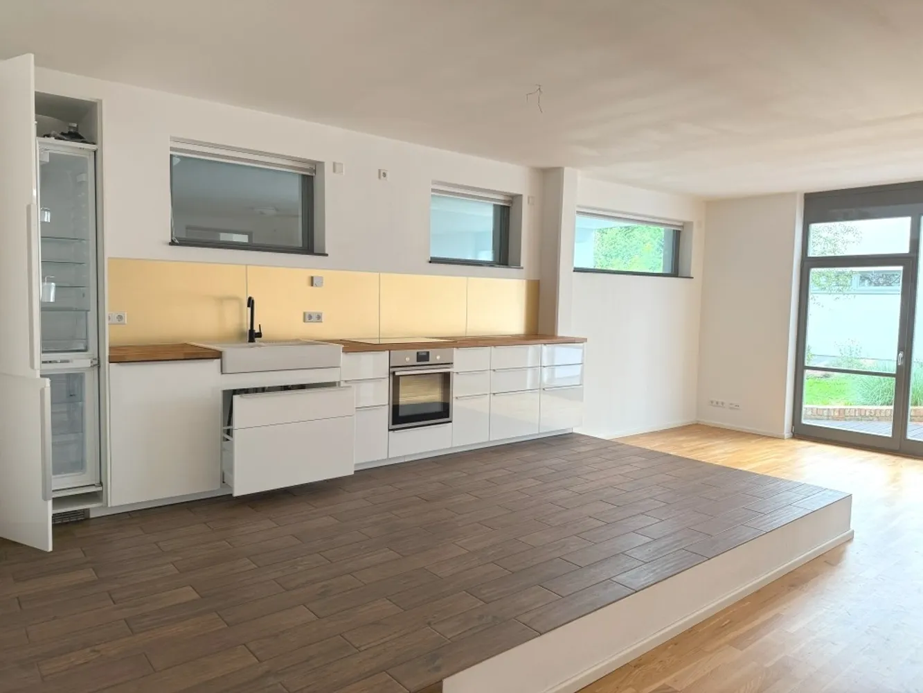 3 Zimmer Wohnung mit 130 m² in Berlin – Bild 2