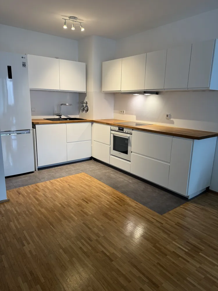 2 Zimmer Wohnung mit 71 m² in Düsseldorf – Bild 3