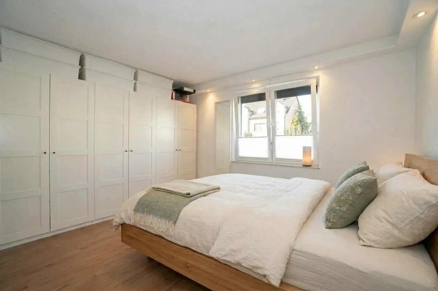 2 Zimmer Wohnung mit 106 m² in Bielefeld – Bild 1
