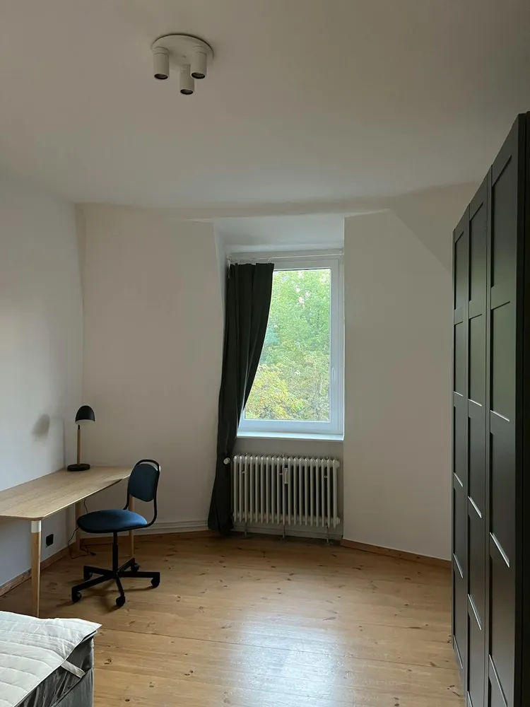 Shared room with 14 m² in Berlin – Photo 1