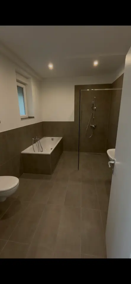 2 Zimmer Wohnung mit 75 m² in Duisburg – Bild 5