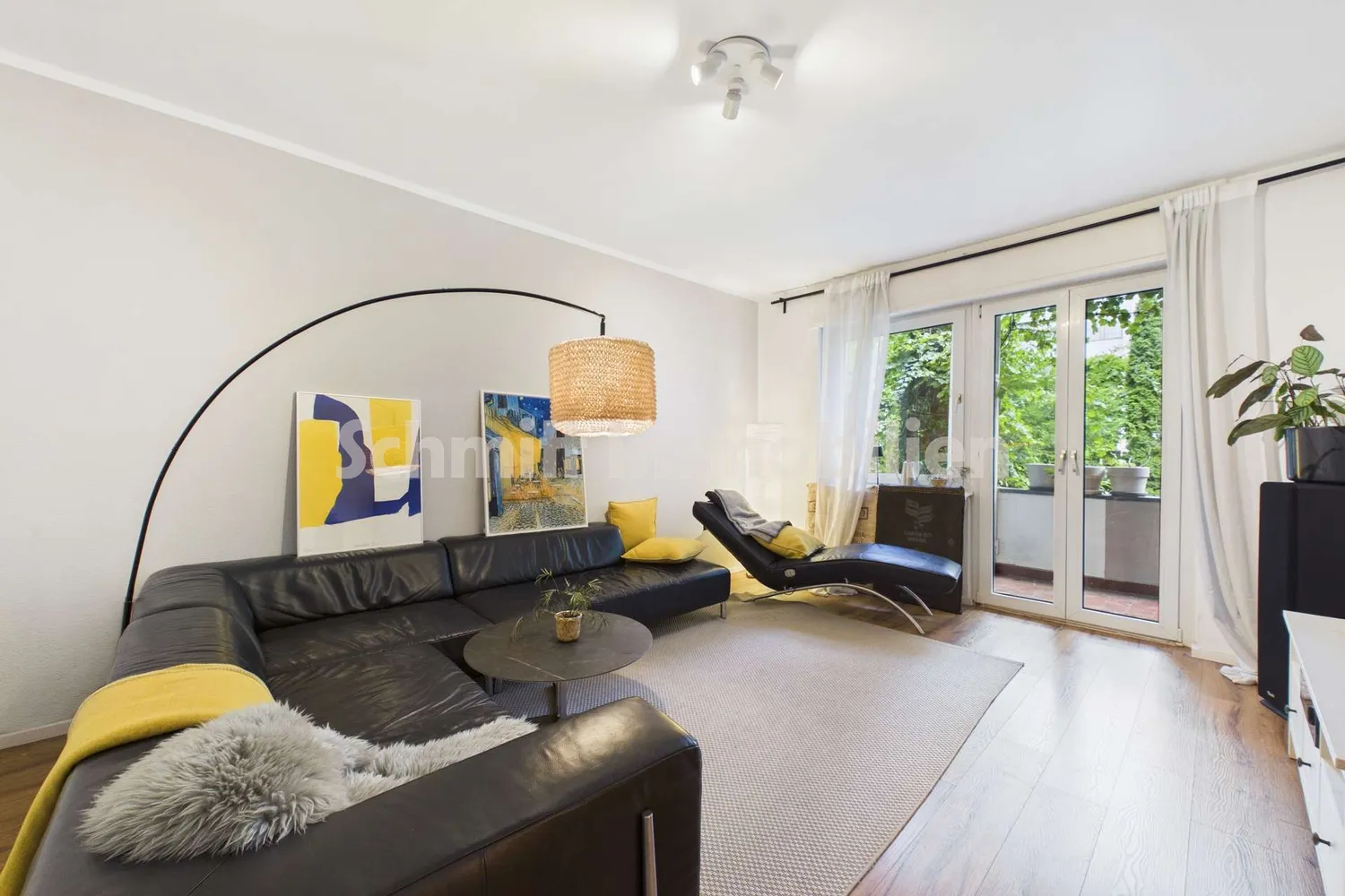 3 Zimmer Wohnung mit 92 m² in Frankfurt am Main – Bild 1
