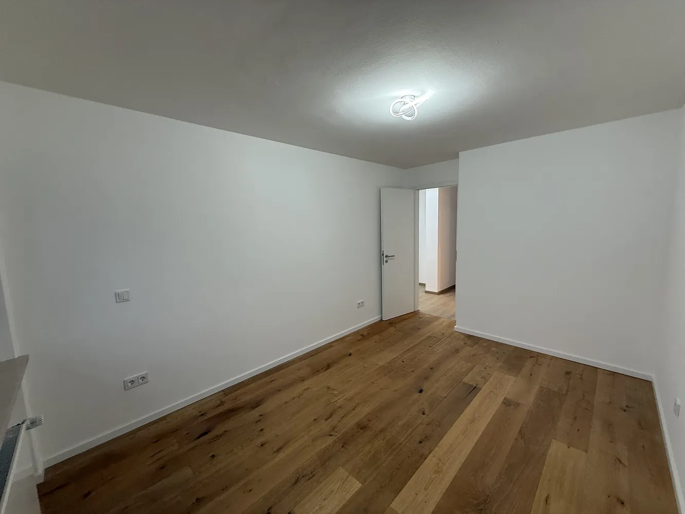 3 Zimmer Wohnung mit 66 m² in München – Bild 4