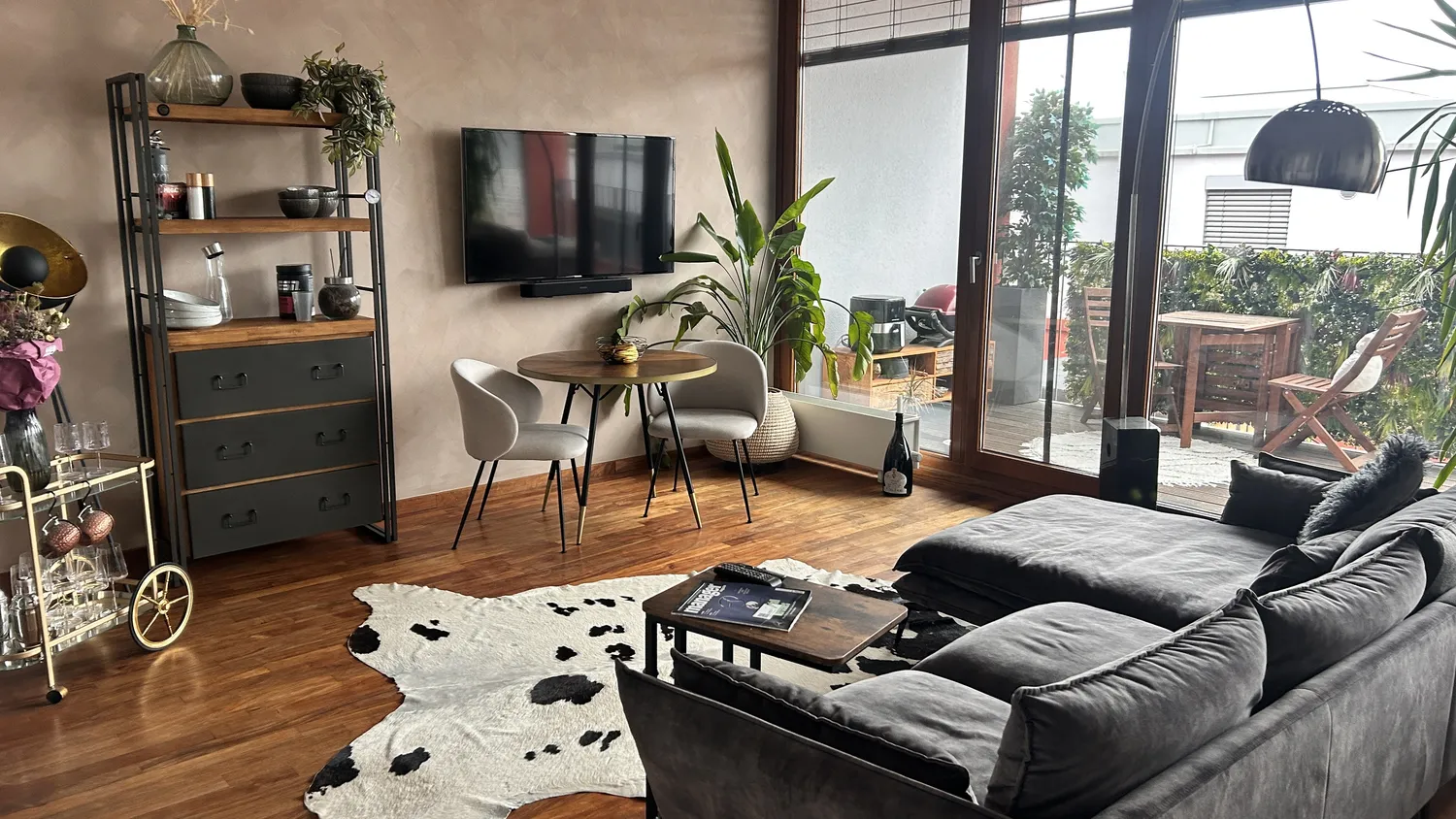 2 room apartment with 68 m² in Frankfurt am Main – Photo 6