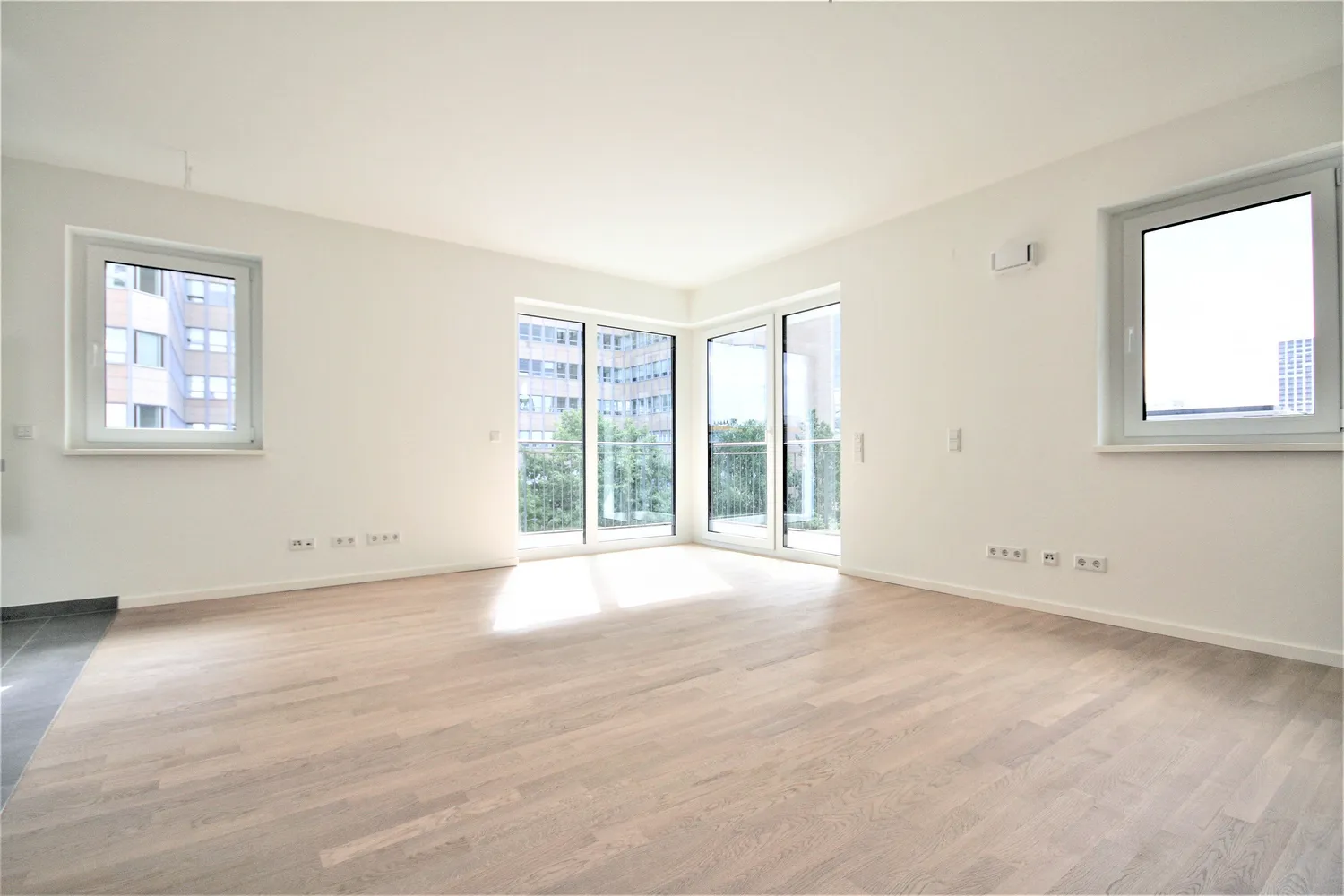 3 Zimmer Wohnung mit 77 m² in Frankfurt am Main – Bild 2