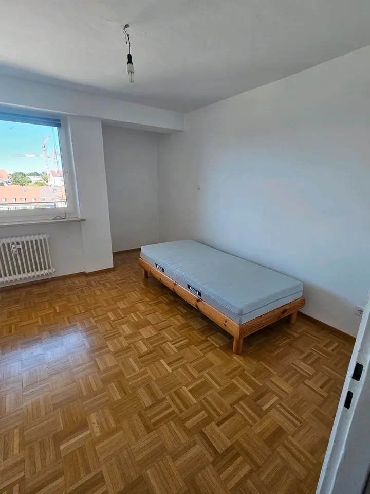 2 Zimmer Wohnung mit 12 m² in München – Bild 1