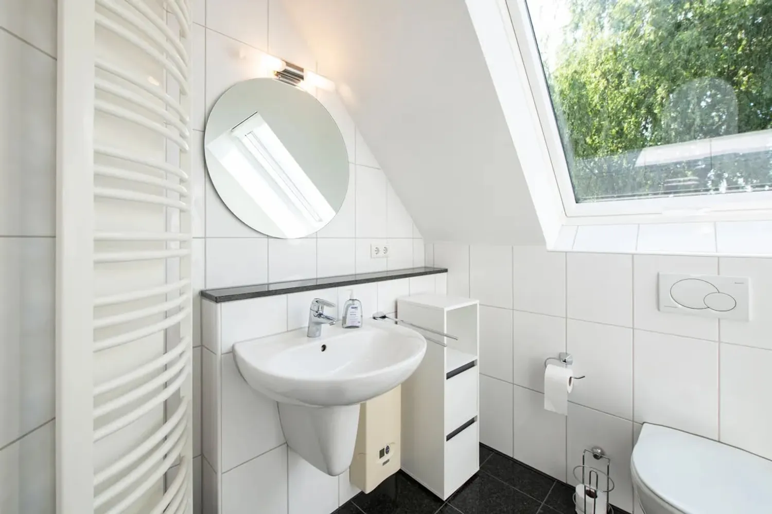 2 Zimmer Wohnung mit 55 m² in Krefeld – Bild 3