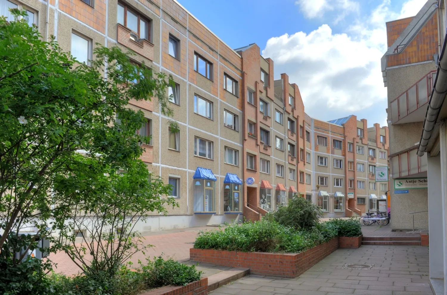 3 Zimmer Wohnung mit 74 m² in Halle (Saale) – Bild 2