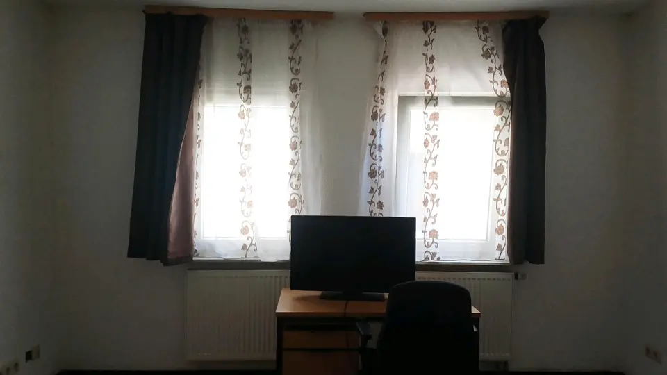 Shared room with 98 m² in Stuttgart – Photo 4