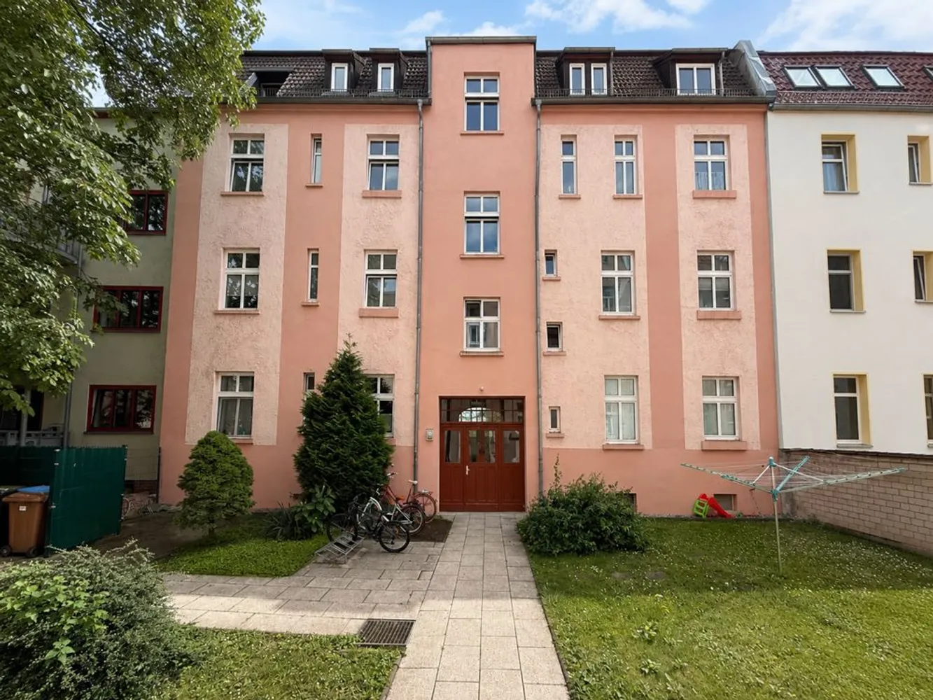 4 room house with 54 m² in Magdeburg – Photo 1