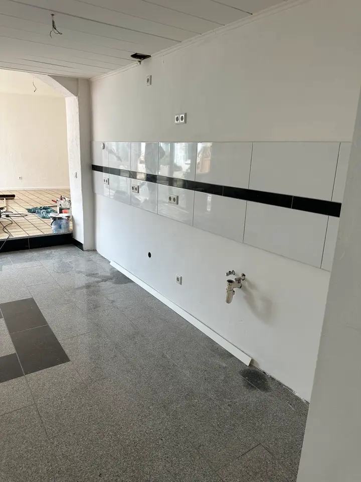 3 Zimmer Wohnung mit 109 m² in Grevenbroich – Bild 2