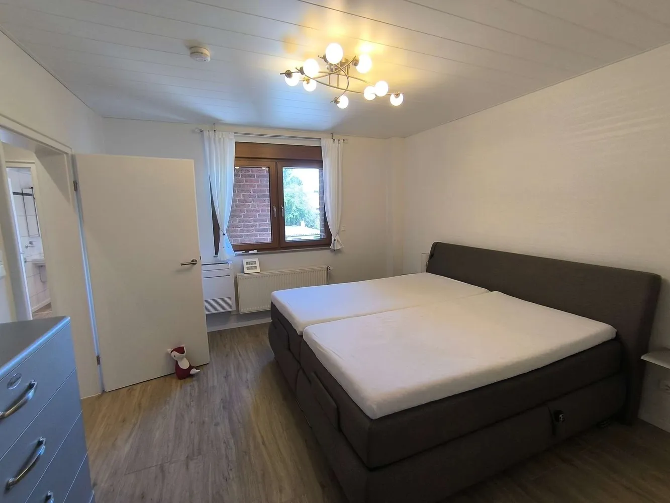 3 Zimmer Wohnung mit 134 m² in Krefeld – Bild 11