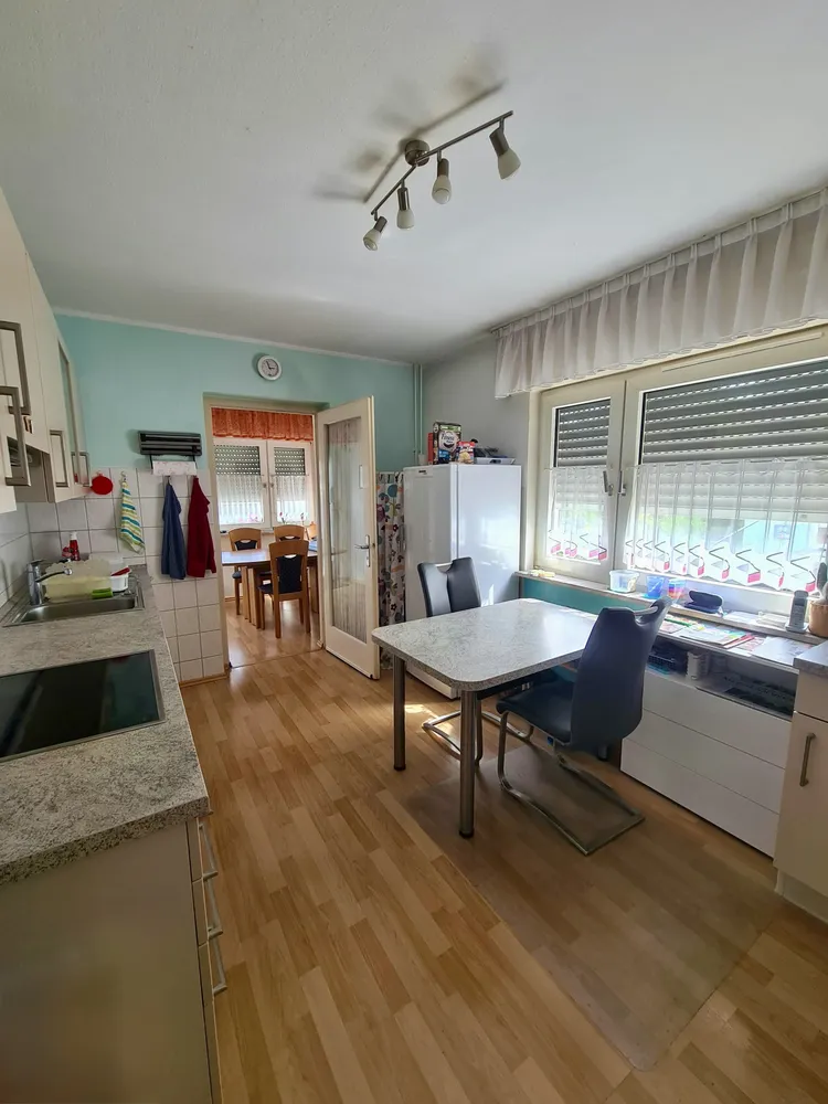 4 Zimmer Wohnung mit 70 m² in Karlsruhe – Bild 7