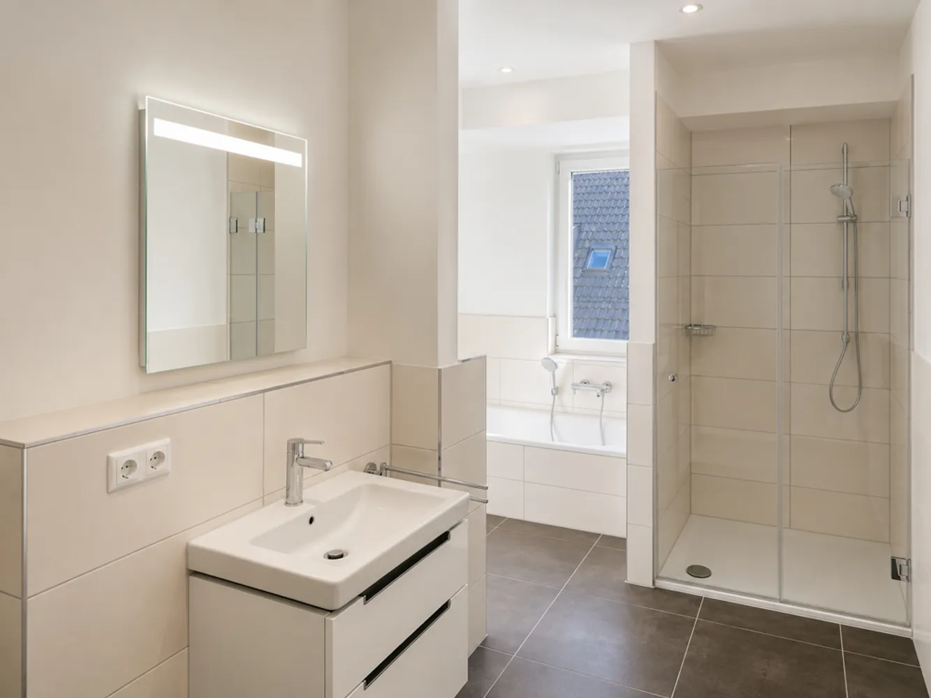5 Zimmer Wohnung mit 161 m² in Hamburg – Bild 4