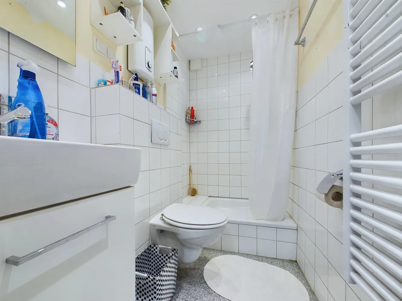 2 room apartment with 50 m² in Cologne – Photo 2