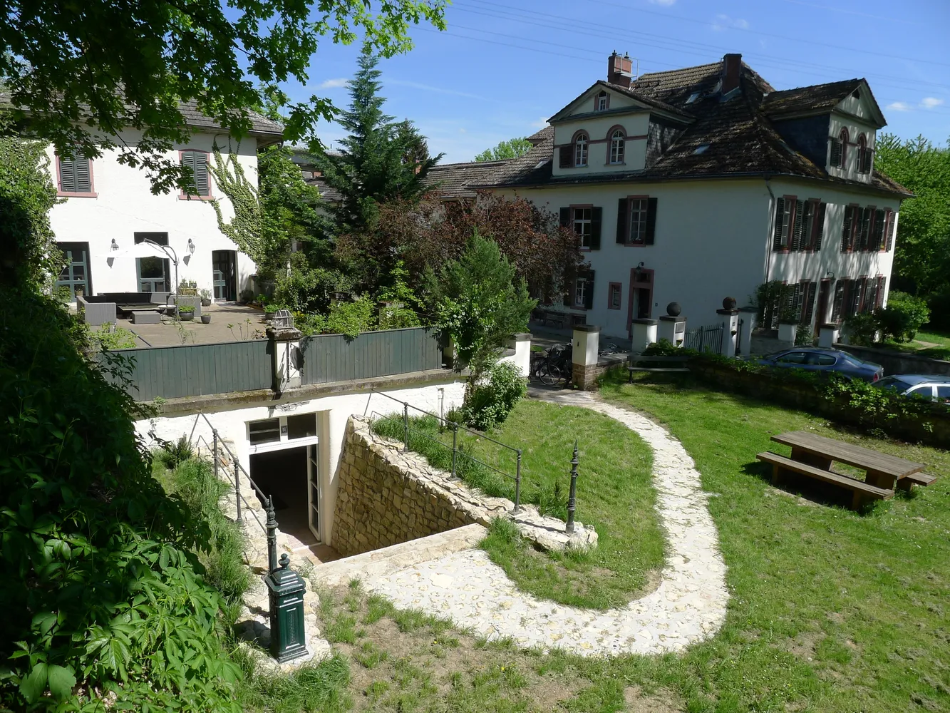 3 Zimmer Wohnung mit 123 m² in Wiesbaden – Bild 3