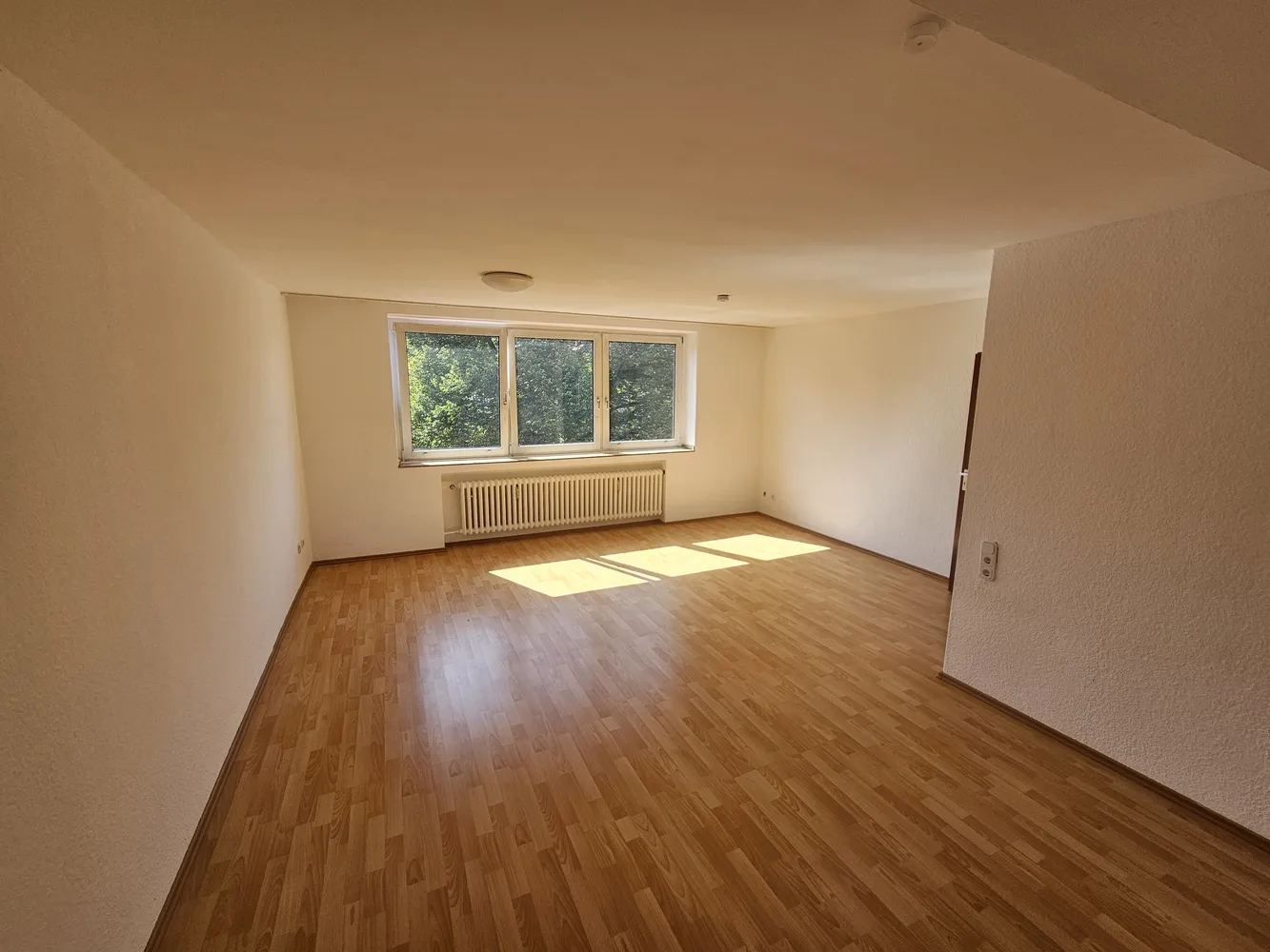 3 Zimmer Wohnung mit 75 m² in Düsseldorf – Bild 1