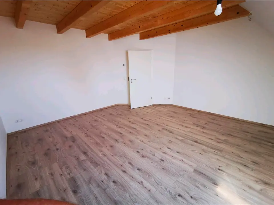 4 Zimmer Wohnung mit 120 m² in Eilenburg – Bild 9