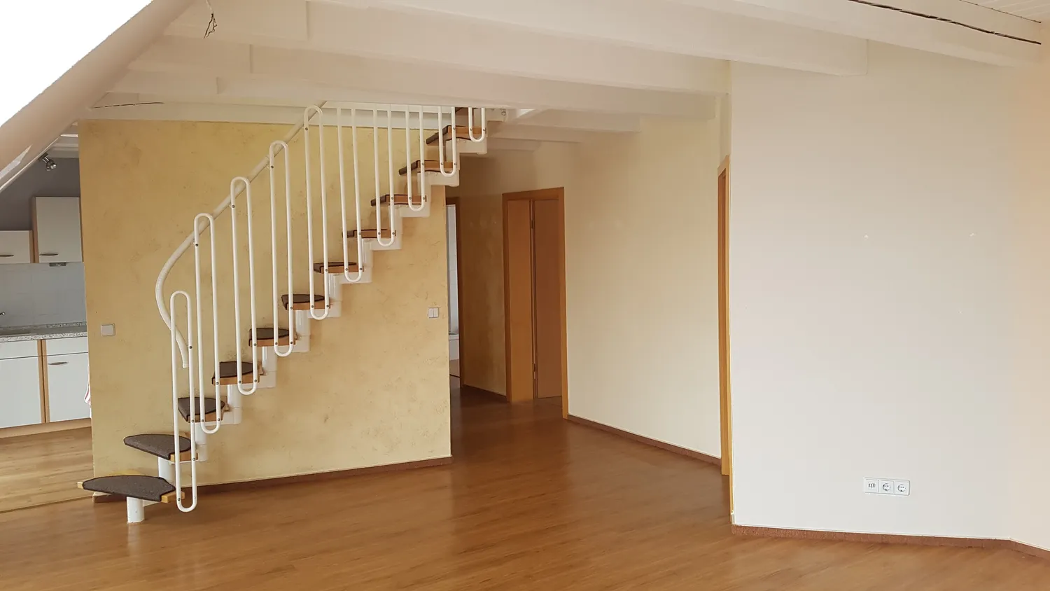 4 Zimmer Wohnung mit 107 m² in Delitzsch – Bild 8