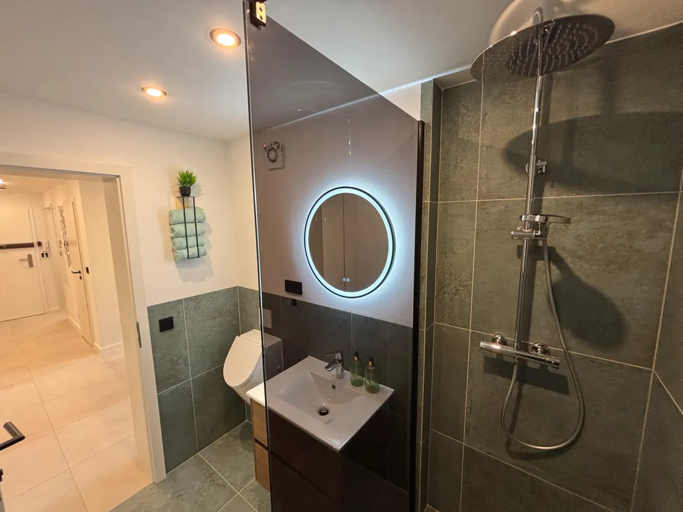 Shared room with 10 m² in Munich – Photo 8