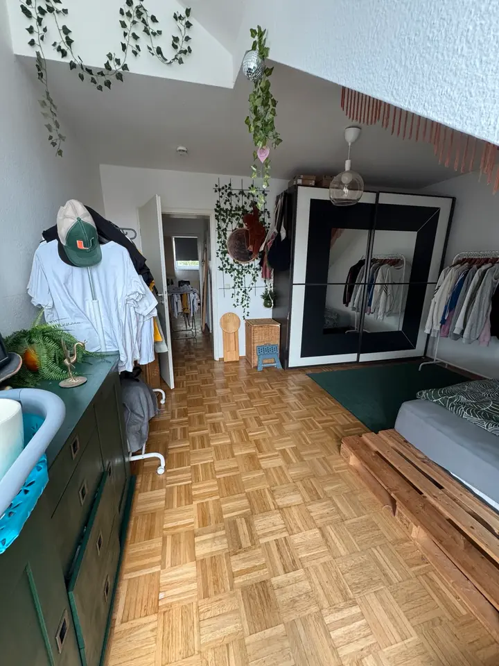 2 Zimmer Wohnung mit 82 m² in Erfurt – Bild 3