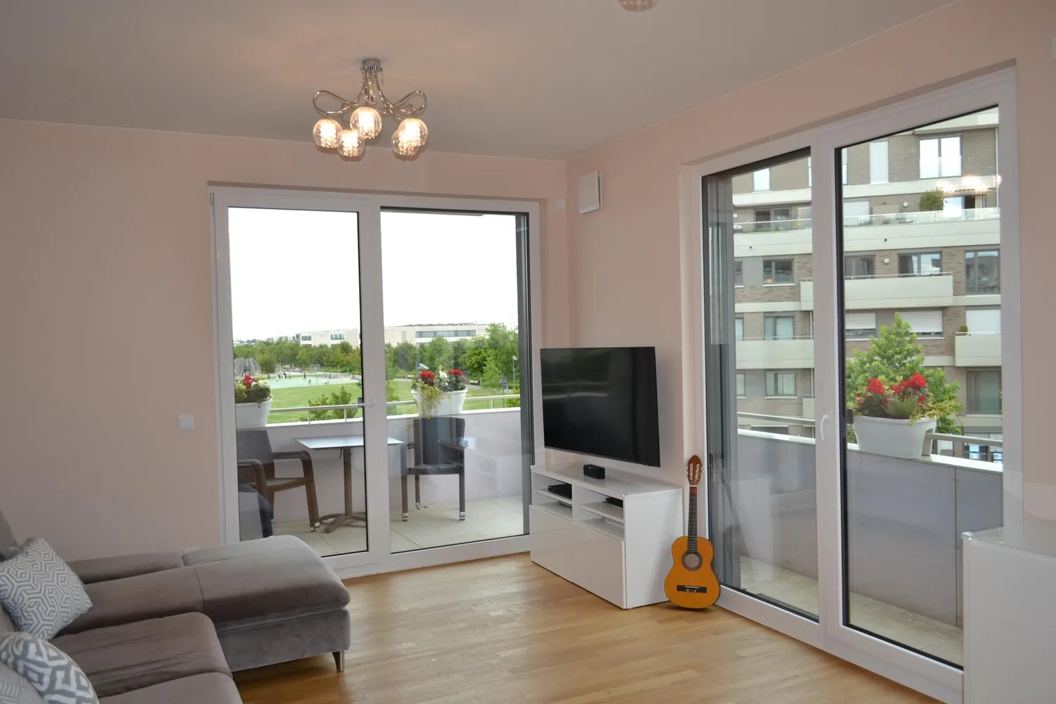 3 Zimmer Wohnung mit 87 m² in Frankfurt am Main – Bild 1