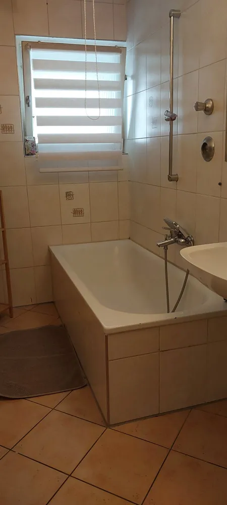 Shared room with 25 m² in Fellbach – Photo 1