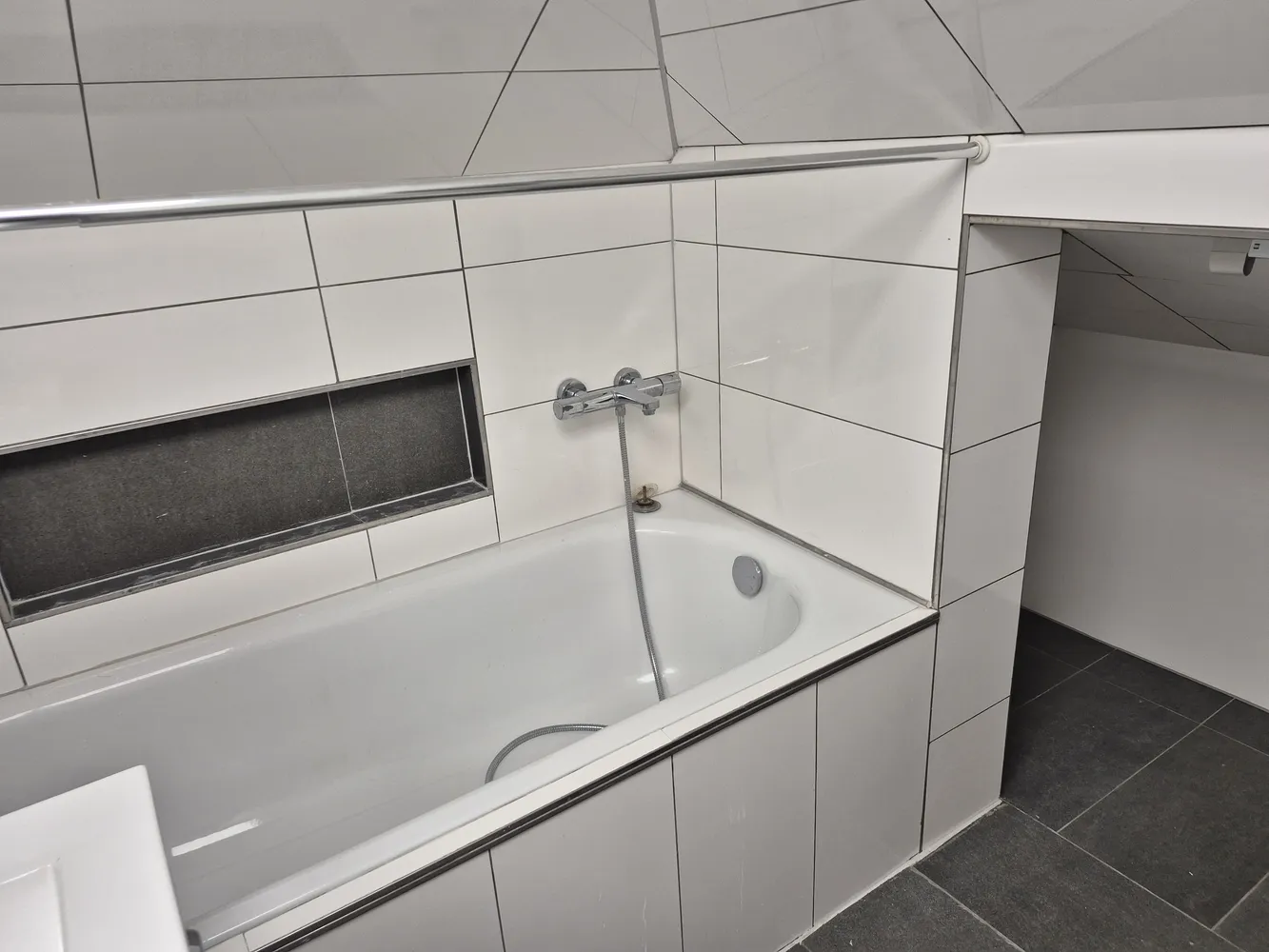 2 Zimmer Wohnung mit 20 m² in Frankfurt am Main – Bild 3
