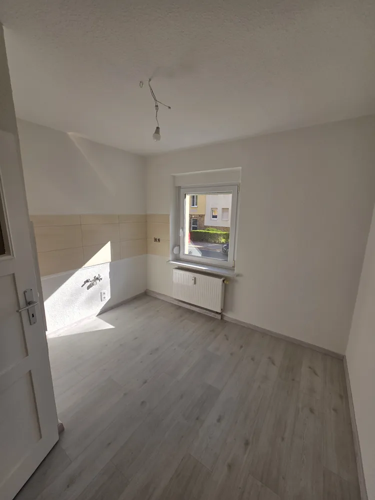 3 Zimmer Wohnung mit 62 m² in Bitterfeld-Wolfen – Bild 3