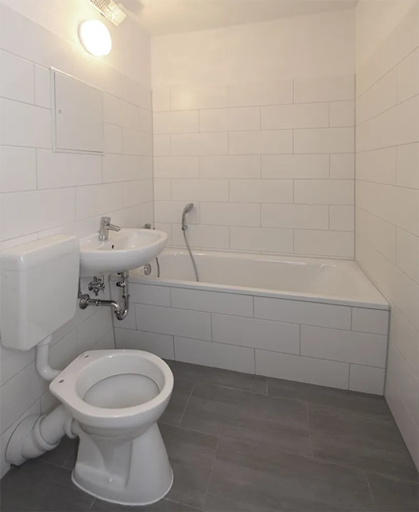 4 Zimmer Wohnung mit 66 m² in Halle (Saale) – Bild 2