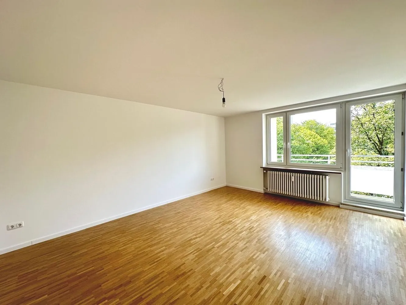 4 Zimmer Wohnung mit 91 m² in München – Bild 2