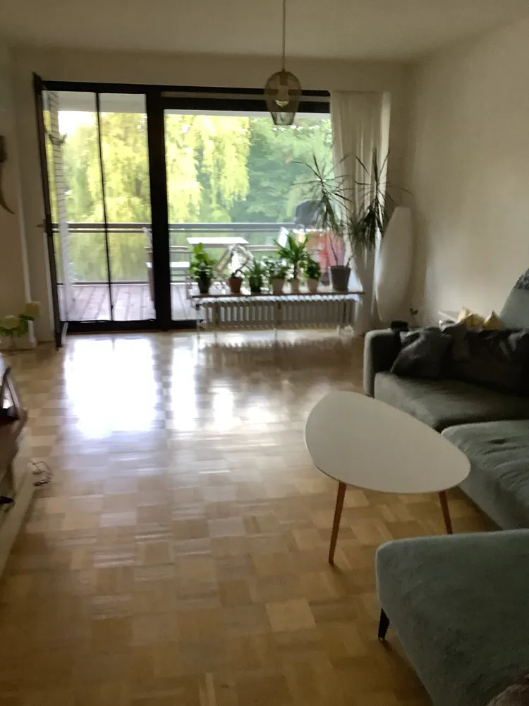 2 Zimmer Wohnung mit 86 m² in Hamburg – Bild 2