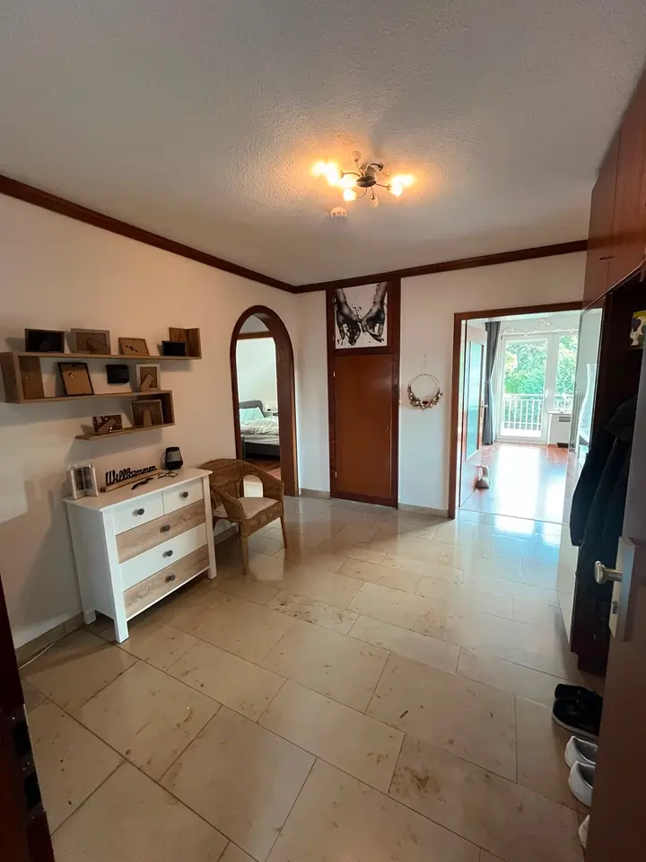 3 Zimmer Wohnung mit 95 m² in Bergisch Gladbach – Bild 4