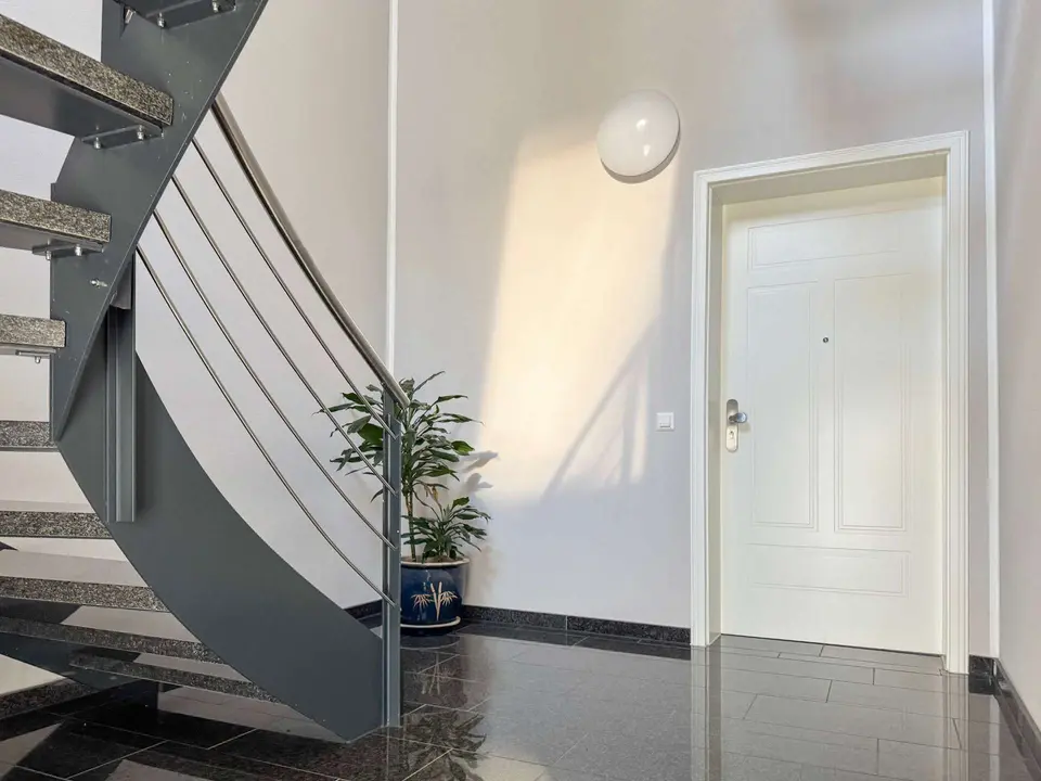 4 Zimmer Wohnung mit 137 m² in Delitzsch – Bild 3